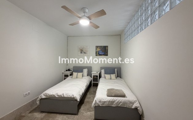 Reventa - Villa independiente - Marbella - Santa Clara