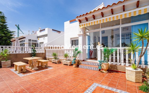 Wiederverkauf - Freistehende Villa - Orihuela - Punta Prima