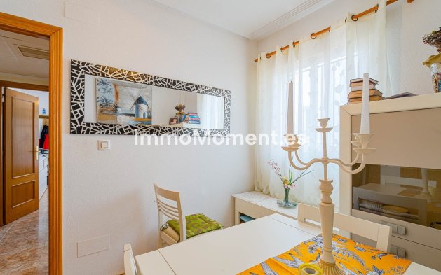Wiederverkauf - Freistehende Villa - Orihuela - Punta Prima
