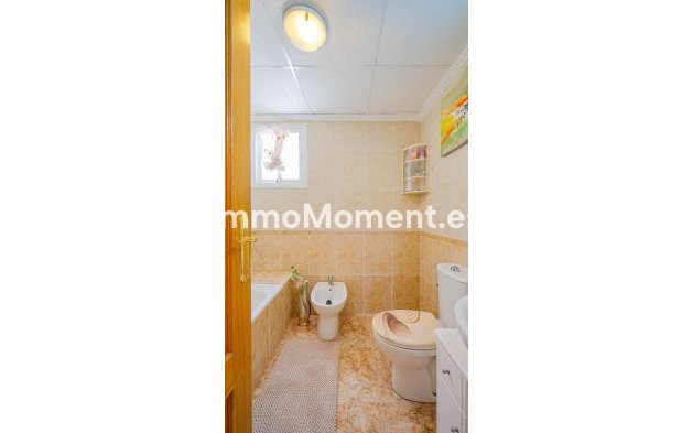 Wiederverkauf - Freistehende Villa - Orihuela - Punta Prima