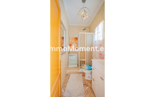 Wiederverkauf - Freistehende Villa - Orihuela - Punta Prima