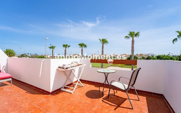 Wiederverkauf - Freistehende Villa - Orihuela - Punta Prima