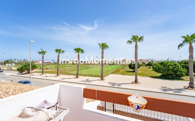 Wiederverkauf - Freistehende Villa - Orihuela - Punta Prima