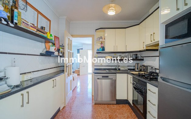 Resale - Detached villa - Orihuela - Punta Prima
