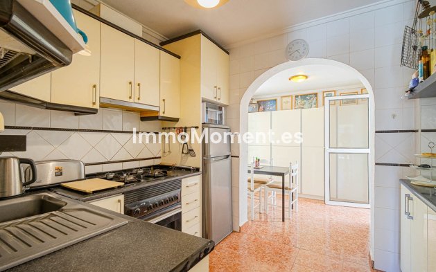 Resale - Detached villa - Orihuela - Punta Prima