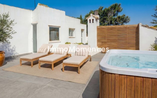 Revente - Appartement - Estepona  - Estepona Centro