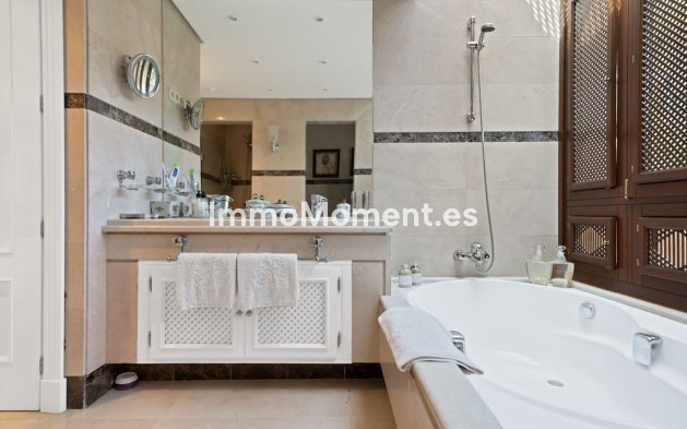 Wiederverkauf - Wohnung - Marbella - Marbella Centro