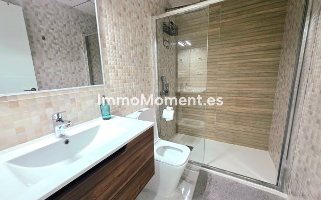 Resale - Apartment - Torrevieja - Torrevieja Centro