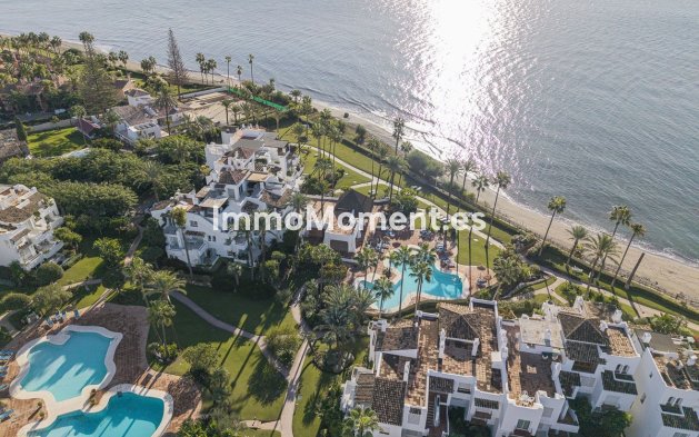 Reventa - Apartamento - Estepona  - Estepona Centro