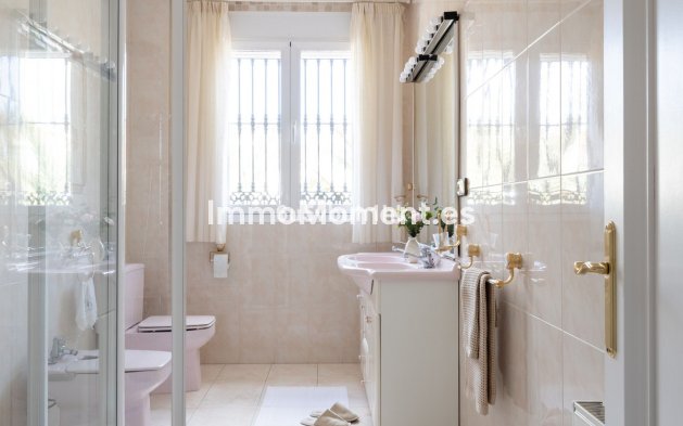 Resale - Detached villa - Marbella - Marbella Centro