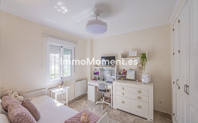 Wiederverkauf - Wohnung - Marbella - Nueva Andalucía