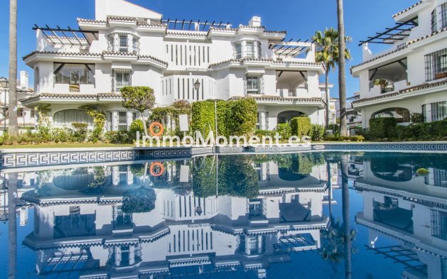 Wiederverkauf - Wohnung - Marbella - Nueva Andalucía