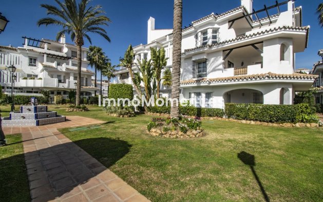 Wiederverkauf - Wohnung - Marbella - Nueva Andalucía