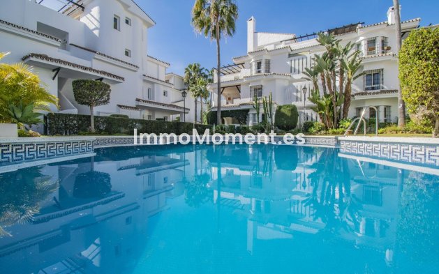 Wiederverkauf - Wohnung - Marbella - Nueva Andalucía