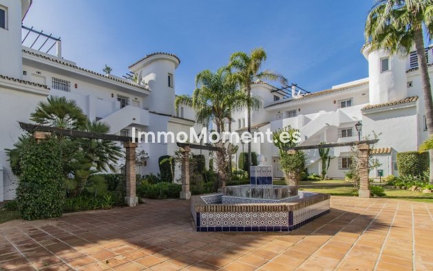 Wiederverkauf - Wohnung - Marbella - Nueva Andalucía