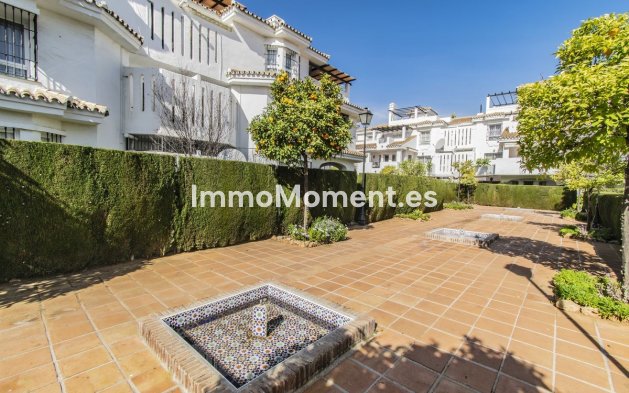 Wiederverkauf - Wohnung - Marbella - Nueva Andalucía
