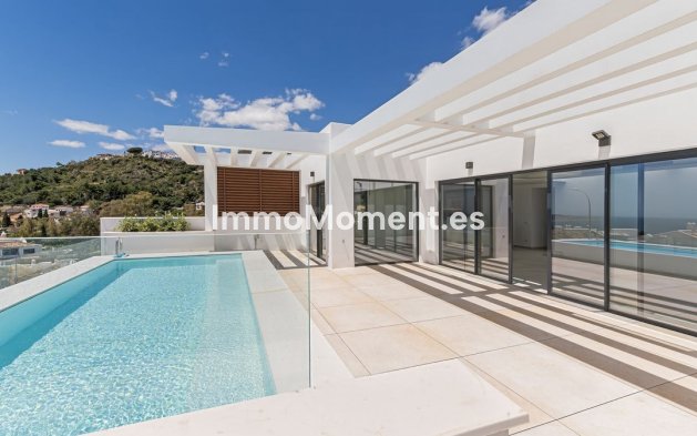 Resale - Detached villa - Benalmadena - Benalmadena Centro