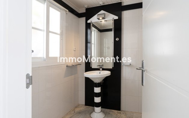 Reventa - Villa independiente - Mijas - Calahonda