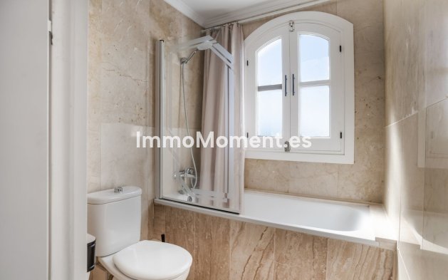 Resale - Townhouse - Marbella - Nueva Andalucía