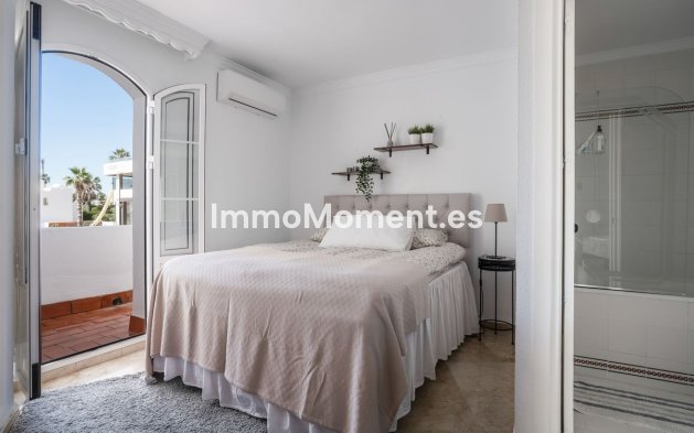Resale - Townhouse - Marbella - Nueva Andalucía