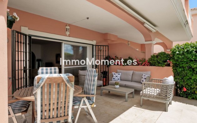 Resale - Apartment - Estepona - Estepona Centro