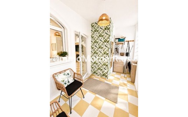 Wiederverkauf - Freistehende Villa - Torrevieja - Torrevieja Centro