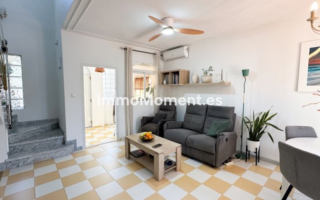 Wiederverkauf - Freistehende Villa - Torrevieja - Torrevieja Centro