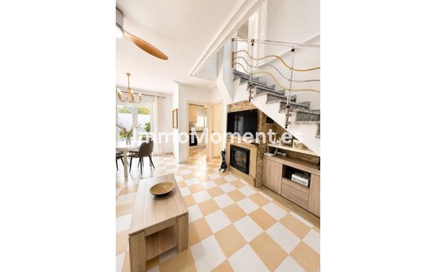 Wiederverkauf - Freistehende Villa - Torrevieja - Torrevieja Centro