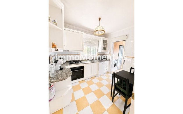 Wiederverkauf - Freistehende Villa - Torrevieja - Torrevieja Centro