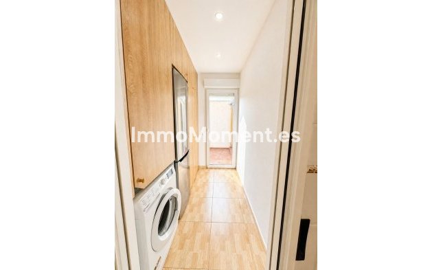 Wiederverkauf - Freistehende Villa - Torrevieja - Torrevieja Centro