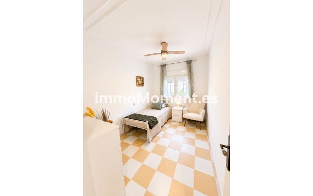 Wiederverkauf - Freistehende Villa - Torrevieja - Torrevieja Centro