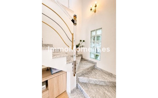 Wiederverkauf - Freistehende Villa - Torrevieja - Torrevieja Centro