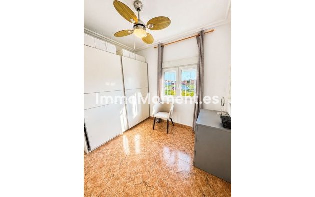 Wiederverkauf - Freistehende Villa - Torrevieja - Torrevieja Centro