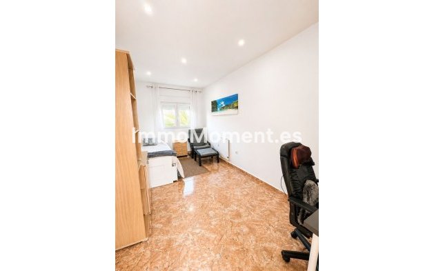 Wiederverkauf - Freistehende Villa - Torrevieja - Torrevieja Centro