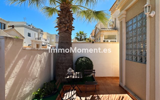 Wiederverkauf - Freistehende Villa - Torrevieja - Torrevieja Centro