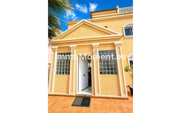 Wiederverkauf - Freistehende Villa - Torrevieja - Torrevieja Centro