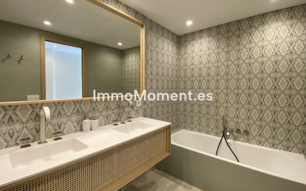 Wiederverkauf - Wohnung - Marbella - Puerto Banús
