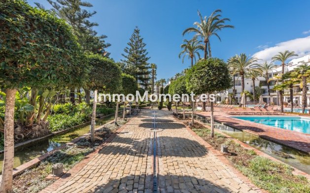 Wiederverkauf - Wohnung - Marbella - Puerto Banús