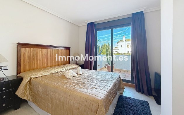 Resale - Apartment - Estepona - Selwo