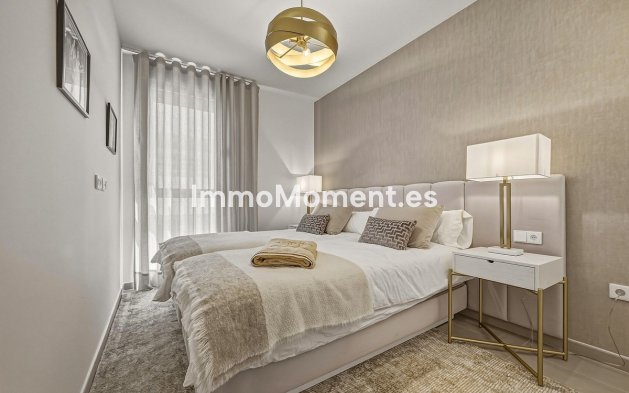 Resale - Apartment - Estepona - Cancelada