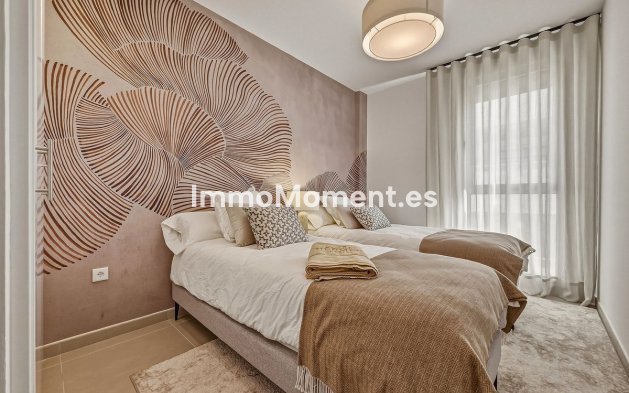 Resale - Apartment - Estepona - Cancelada