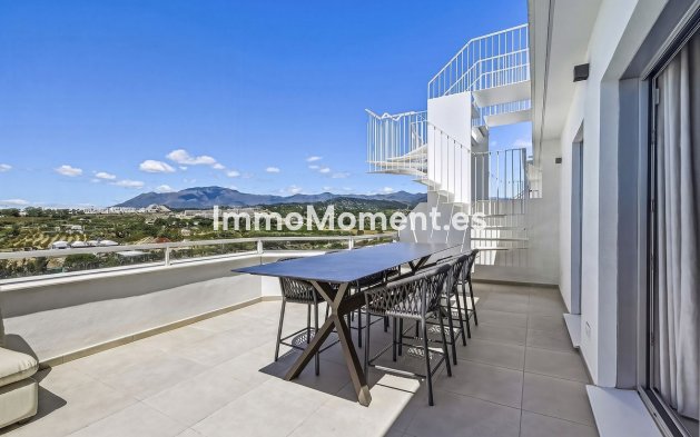 Resale - Apartment - Estepona - Cancelada