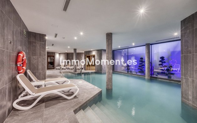 Resale - Apartment - Estepona - Cancelada