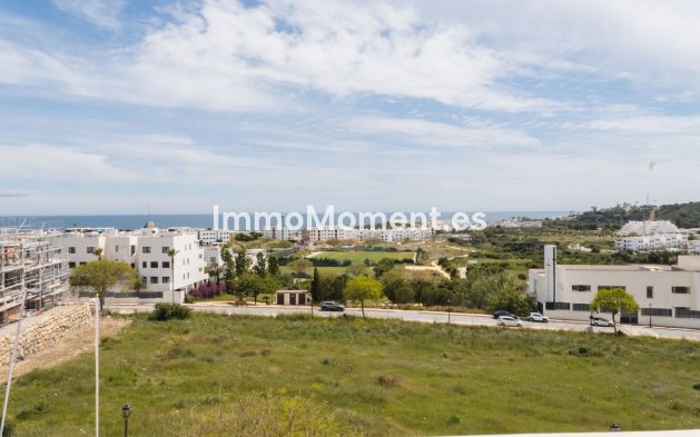 Revente - Appartement - Estepona  - Estepona Centro