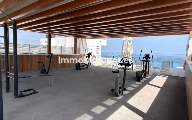 Resale - Apartment - Estepona - Estepona Centro
