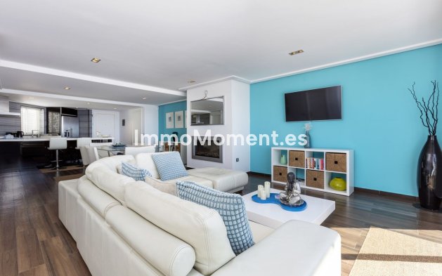 Resale - Apartment - Marbella - Puerto Banús