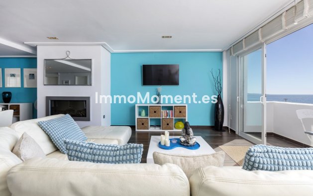 Resale - Apartment - Marbella - Puerto Banús
