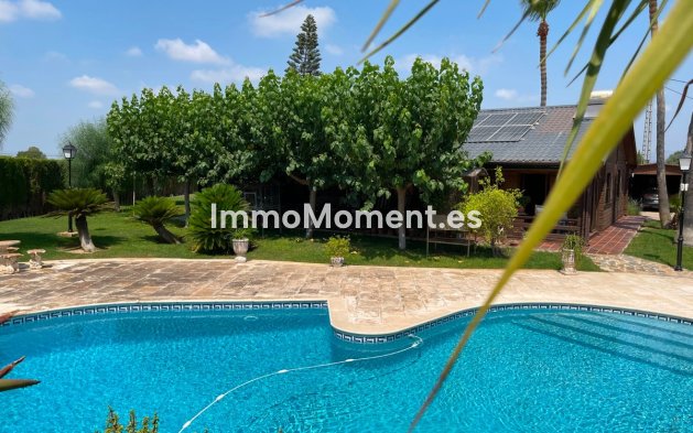 Resale - Detached villa - San Fulgencio - La Marina