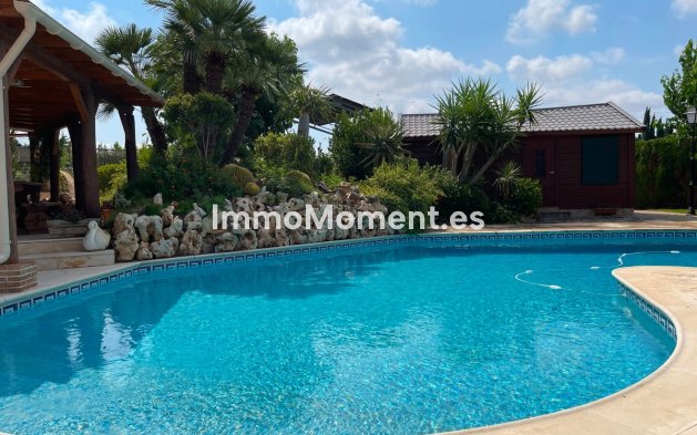 Resale - Detached villa - San Fulgencio - La Marina