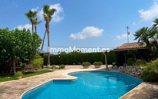 Resale - Detached villa - San Fulgencio - La Marina